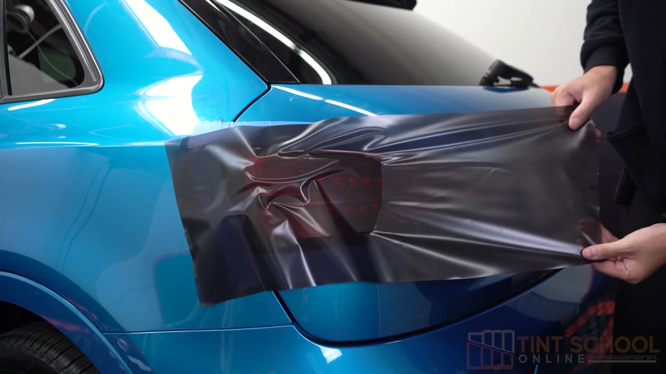 Taillight vinyl install video lesson thumbnail